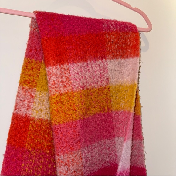 Anthropologie $58 Pink and Orange Scarf - Picture 5 of 10